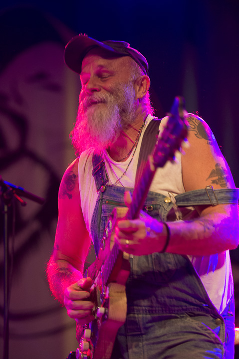 Seasick Steve @ Trix, picture 14, photographed by Steven Stausens - FrontView Magazine
