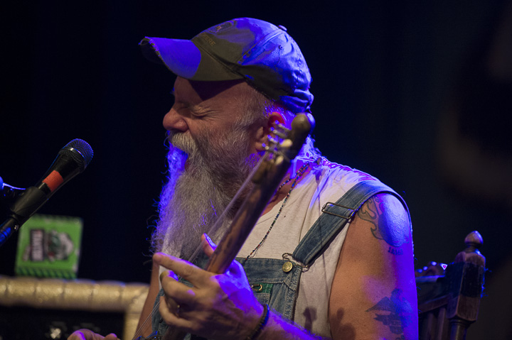 Seasick Steve @ Trix, picture 38, photographed by Steven Stausens - FrontView Magazine