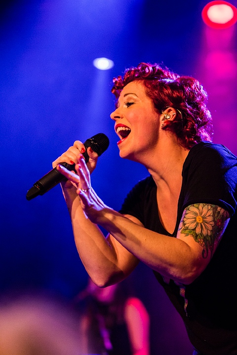 Anneke Van Giersbergen @ Effenaar, picture 18, photographed by Edwin Houdevelt - FrontView Magazine