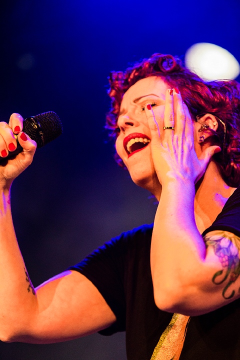 Anneke Van Giersbergen @ Effenaar, picture 21, photographed by Edwin Houdevelt - FrontView Magazine