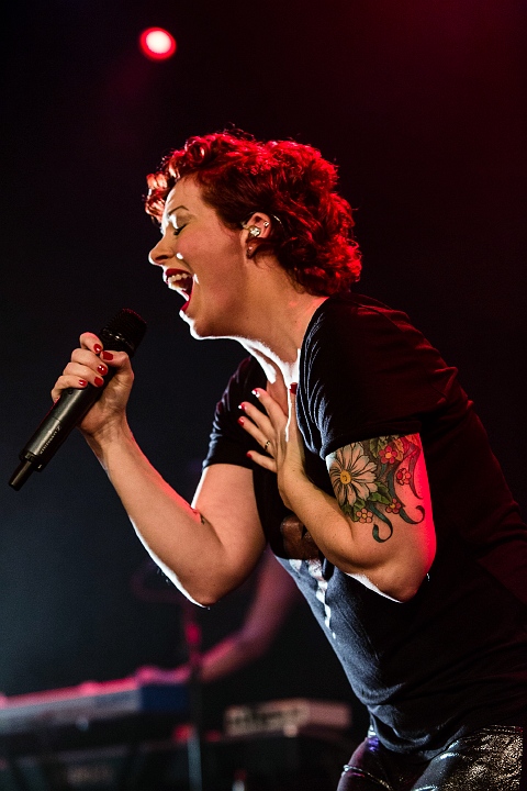 Anneke Van Giersbergen @ Effenaar, picture 23, photographed by Edwin Houdevelt - FrontView Magazine