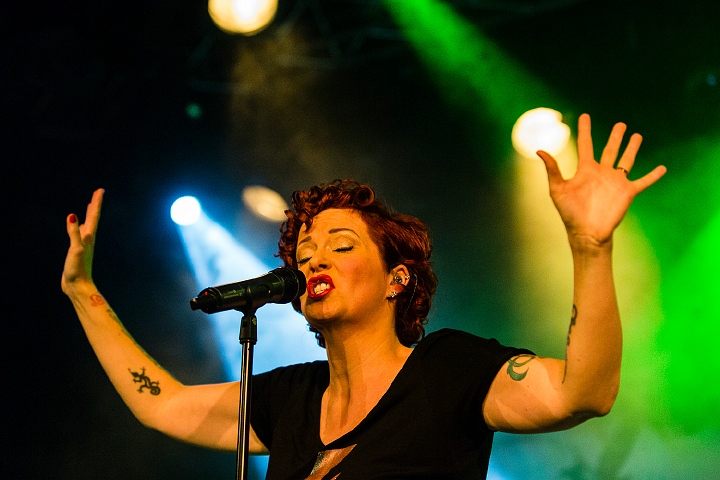 Anneke Van Giersbergen @ Effenaar, picture 28, photographed by Edwin Houdevelt - FrontView Magazine