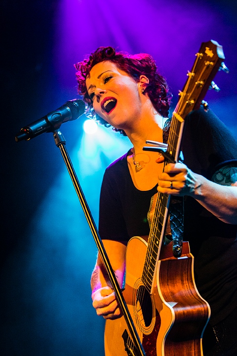Anneke Van Giersbergen @ Effenaar, picture 32, photographed by Edwin Houdevelt - FrontView Magazine