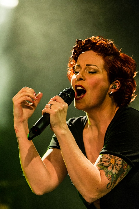 Anneke Van Giersbergen @ Effenaar, picture 41, photographed by Edwin Houdevelt - FrontView Magazine