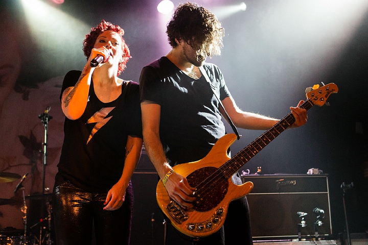 Anneke Van Giersbergen @ Effenaar, picture 44, photographed by Edwin Houdevelt - FrontView Magazine