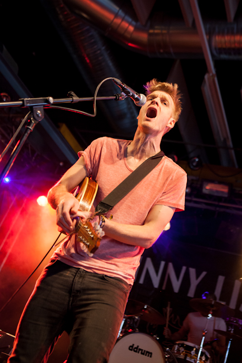 Skinny Lister @ Vans Warped Tour NL, picture 2, photographed by Dorien Goetschalckx - FrontView Magazine