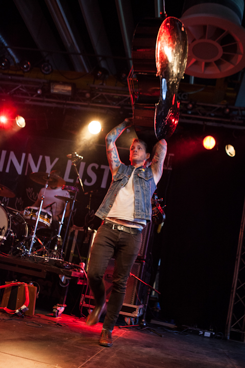 Skinny Lister @ Vans Warped Tour NL, picture 4, photographed by Dorien Goetschalckx - FrontView Magazine
