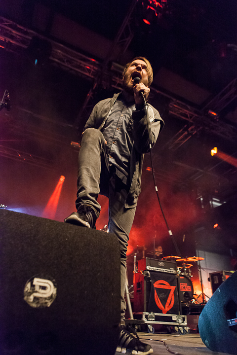 Enter Shikari @ Vans Warped Tour NL, foto 3, foto's door Dorien Goetschalckx - FrontView Magazine