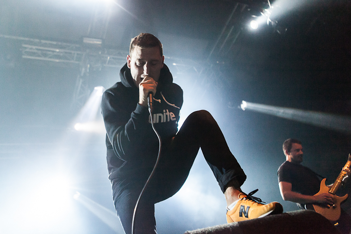 Parkway Drive @ Vans Warped Tour NL, picture 3, photographed by Dorien Goetschalckx - FrontView Magazine