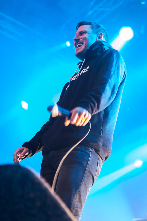 Parkway Drive @ Vans Warped Tour NL, picture 12, photographed by Dorien Goetschalckx - FrontView Magazine