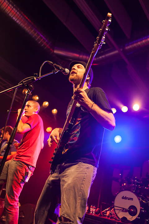 Watsky & Wax @ Vans Warped Tour NL, picture 4, photographed by Dorien Goetschalckx - FrontView Magazine