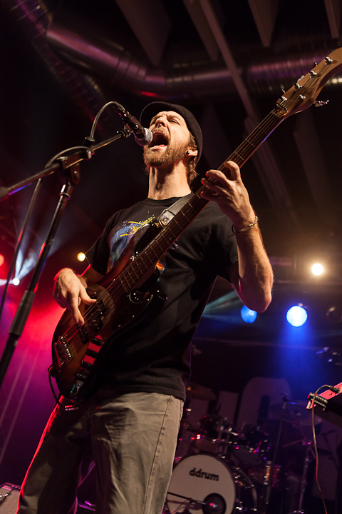 Watsky & Wax @ Vans Warped Tour NL, picture 11, photographed by Dorien Goetschalckx - FrontView Magazine