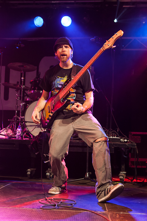 Watsky & Wax @ Vans Warped Tour NL, picture 16, photographed by Dorien Goetschalckx - FrontView Magazine