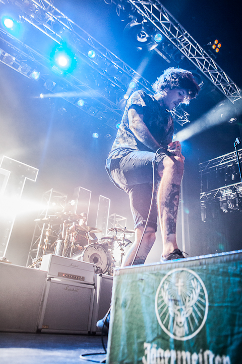 Bring Me The Horizon @ 013, foto 2, foto's door Dorien Goetschalckx - FrontView Magazine