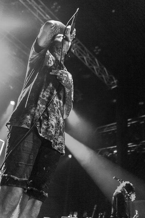 Bring Me The Horizon @ 013, foto 5, foto's door Dorien Goetschalckx - FrontView Magazine
