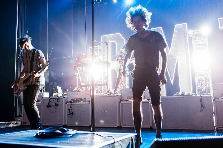 Bring Me The Horizon @ AB Brussel, picture 2, photographed by Edwin Houdevelt - FrontView Magazine