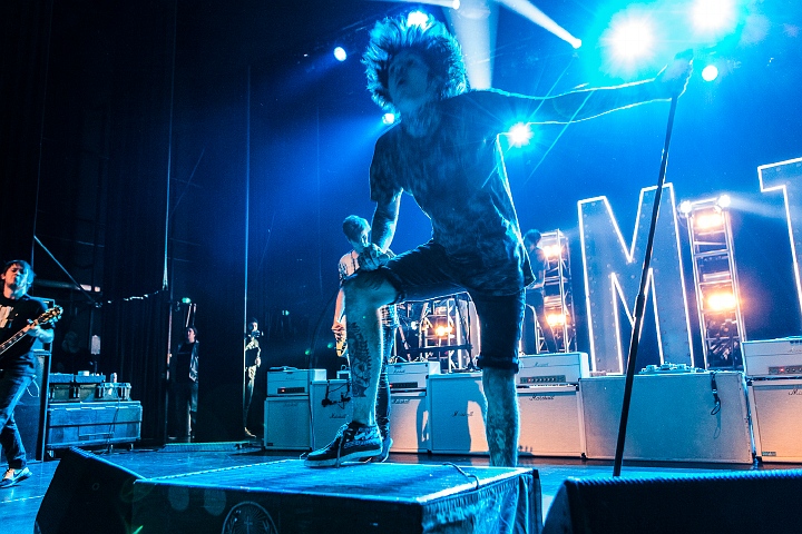 Bring Me The Horizon @ AB Brussel, picture 5, photographed by Edwin Houdevelt - FrontView Magazine