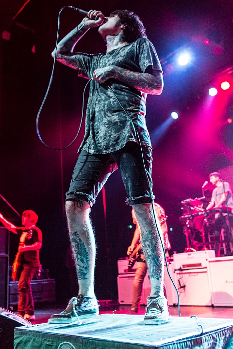 Bring Me The Horizon @ AB Brussel, picture 24, photographed by Edwin Houdevelt - FrontView Magazine
