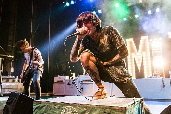Bring Me The Horizon @ AB Brussel, picture 36, photographed by Edwin Houdevelt - FrontView Magazine
