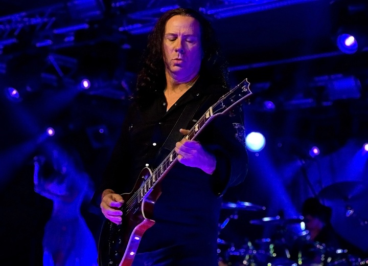 Kamelot feat. Floor (Nightwish) @ Rondpunt Genk, foto 5, foto's door Paul Nouwen - FrontView Magazine