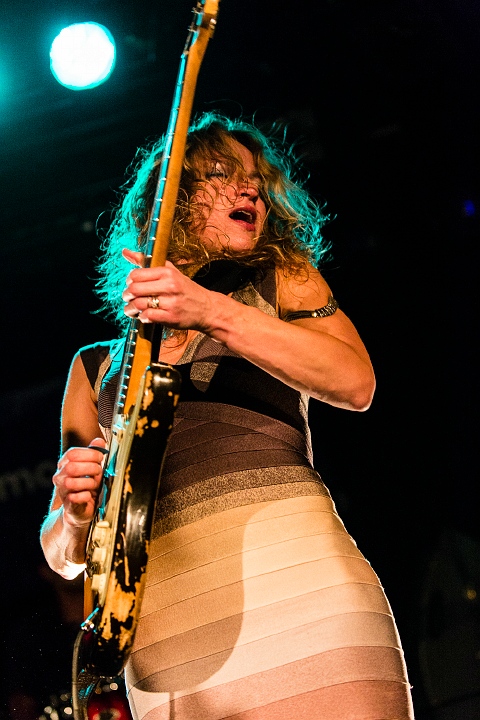 Ana Popovic @ Muziekodroom, picture 22, photographed by Edwin Houdevelt - FrontView Magazine