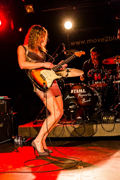 Ana Popovic @ Muziekodroom, picture 49, photographed by Edwin Houdevelt - FrontView Magazine