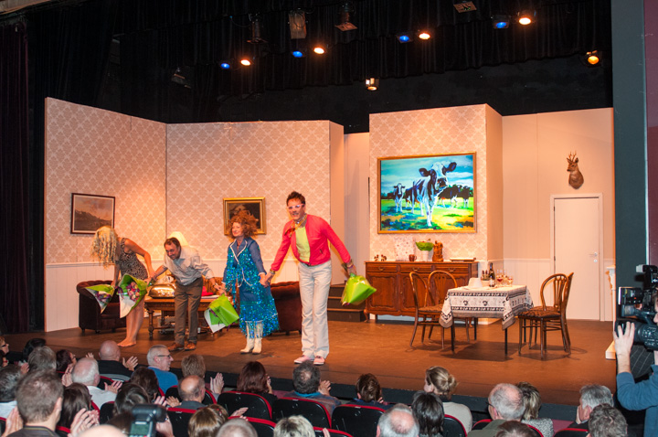 Première Komen (vr)eten @ Fakkelteater, picture 28, photographed by Dimitri Vanlommel - FrontView Magazine