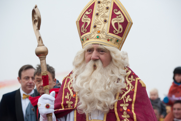 Aankomst Sinterklaas & Zwarte Piet @ Antwerpen, picture 25, photographed by Marc Ras - FrontView Magazine
