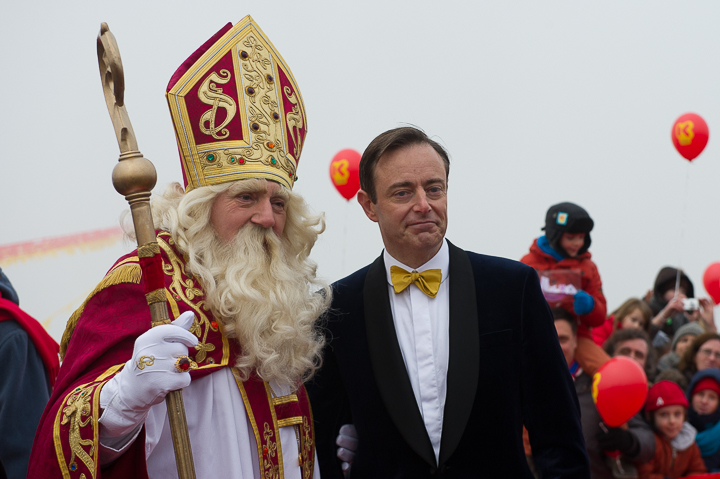 Aankomst Sinterklaas & Zwarte Piet @ Antwerpen, picture 26, photographed by Marc Ras - FrontView Magazine