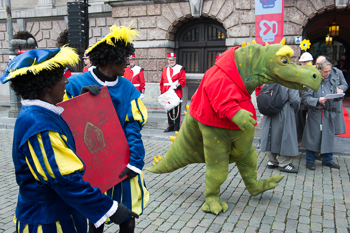 Aankomst Sinterklaas & Zwarte Piet @ Antwerpen, picture 56, photographed by Marc Ras - FrontView Magazine