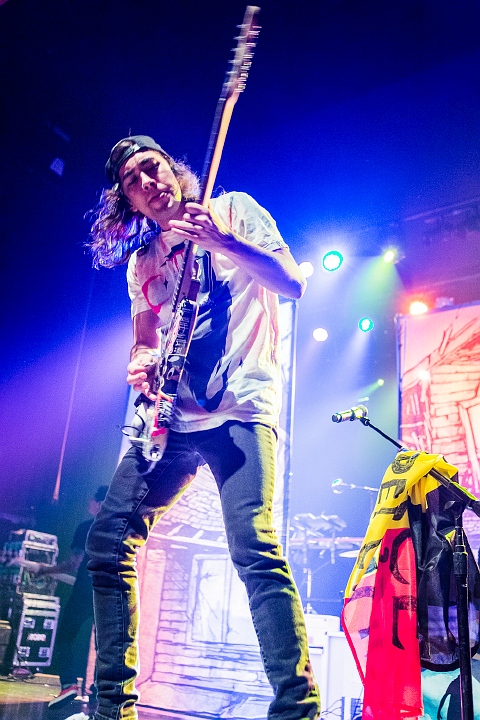 Pierce The Veil @ AB Brussel, picture 14, photographed by Edwin Houdevelt - FrontView Magazine