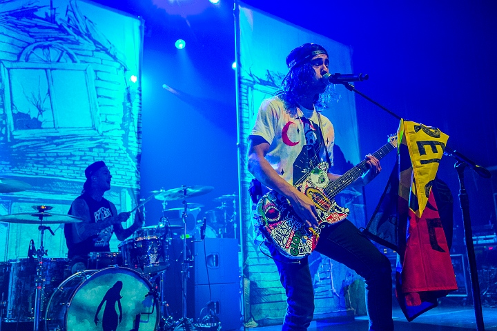 Pierce The Veil @ AB Brussel, picture 17, photographed by Edwin Houdevelt - FrontView Magazine