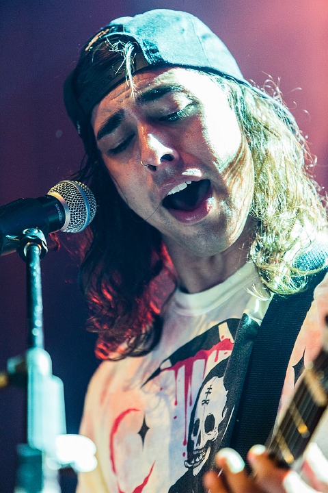 Pierce The Veil @ AB Brussel, picture 21, photographed by Edwin Houdevelt - FrontView Magazine