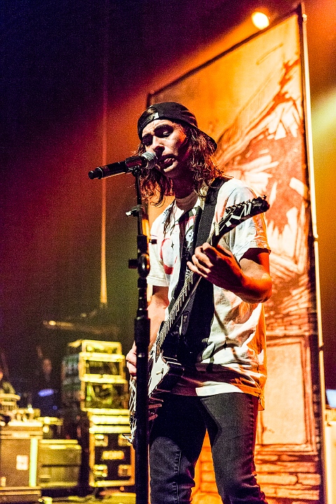 Pierce The Veil @ AB Brussel, picture 22, photographed by Edwin Houdevelt - FrontView Magazine