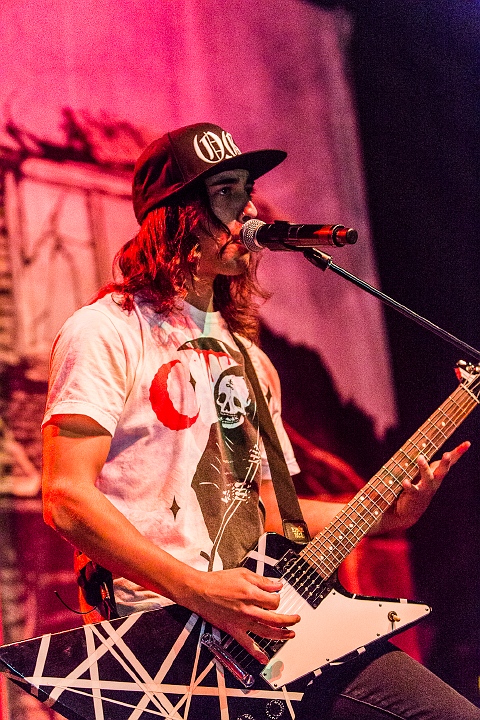 Pierce The Veil @ AB Brussel, picture 46, photographed by Edwin Houdevelt - FrontView Magazine