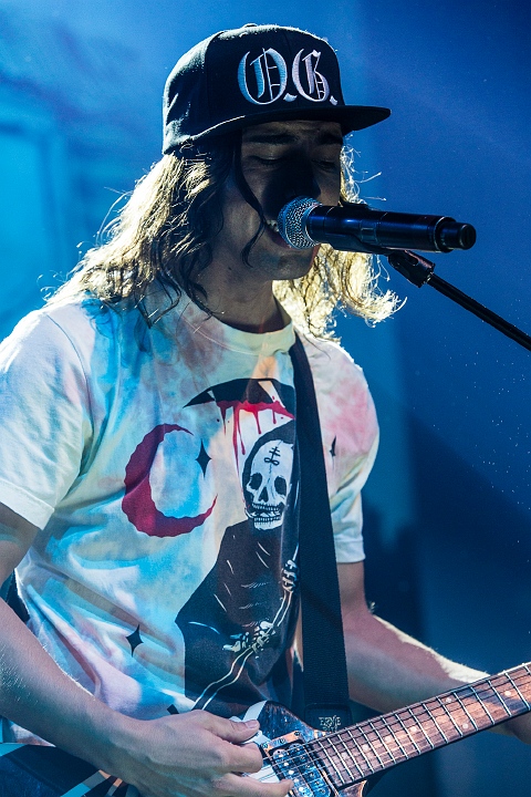 Pierce The Veil @ AB Brussel, picture 57, photographed by Edwin Houdevelt - FrontView Magazine