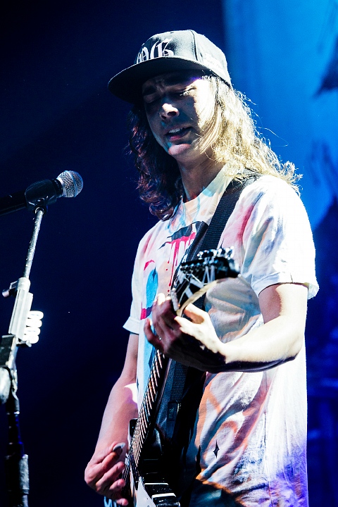 Pierce The Veil @ AB Brussel, picture 62, photographed by Edwin Houdevelt - FrontView Magazine