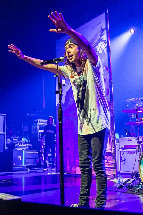Pierce The Veil @ AB Brussel, picture 68, photographed by Edwin Houdevelt - FrontView Magazine