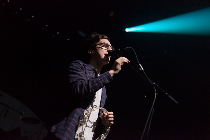 Dan Croll @ Koninklijk Circus, foto 1, foto's door Dorien Goetschalckx - FrontView Magazine