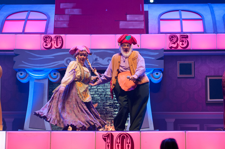 De grote Sinterklaasshow 2013 @ Sportpaleis, foto 38, foto's door Dimitri Vanlommel - FrontView Magazine