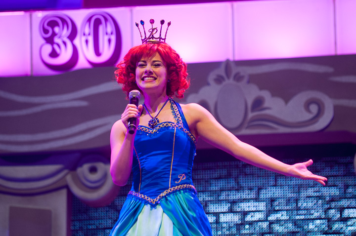 De grote Sinterklaasshow 2013 @ Sportpaleis, foto 47, foto's door Dimitri Vanlommel - FrontView Magazine