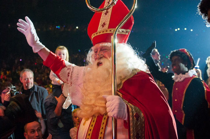 De grote Sinterklaasshow 2013 @ Sportpaleis, foto 100, foto's door Dimitri Vanlommel - FrontView Magazine