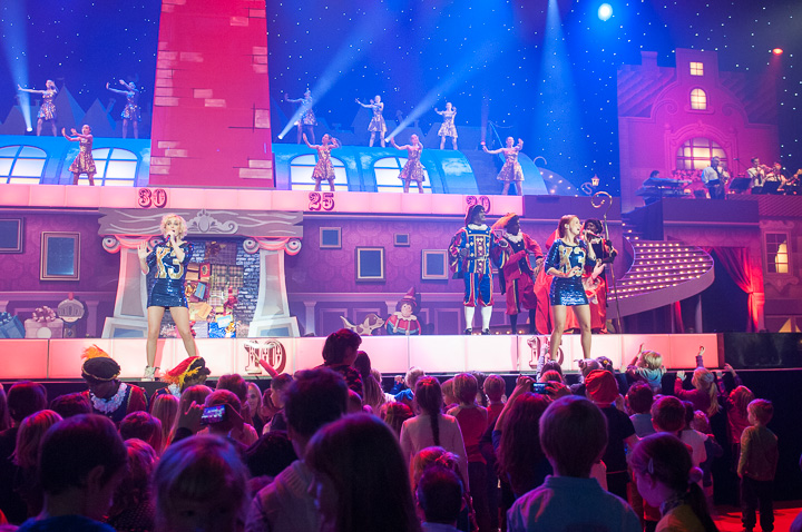 De grote Sinterklaasshow 2013 @ Sportpaleis, foto 125, foto's door Dimitri Vanlommel - FrontView Magazine