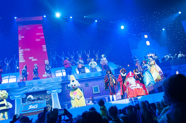 De grote Sinterklaasshow 2013 @ Sportpaleis, foto 138, foto's door Dimitri Vanlommel - FrontView Magazine