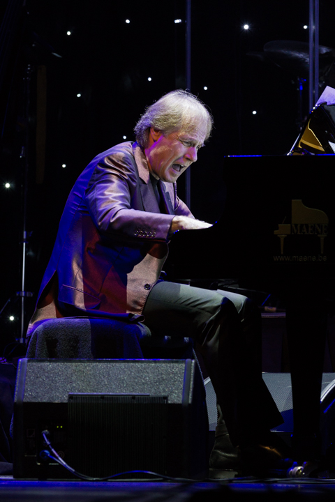 Richard Clayderman & Andrei Lugovski @ Casino Kursaal Oostende, picture 2, photographed by Guy Danneels - FrontView Magazine