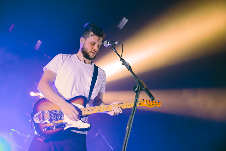 White Lies @ Ancienne Belgique, foto 9, foto's door Elke Briers - FrontView Magazine
