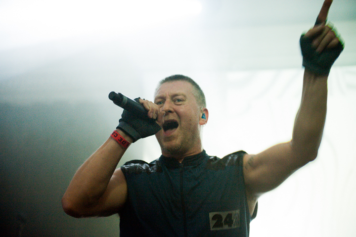 Front 242 @ De Casino, picture 12, photographed by Davy Vissers - FrontView Magazine