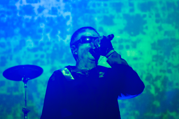 Front 242 @ De Casino, picture 14, photographed by Davy Vissers - FrontView Magazine