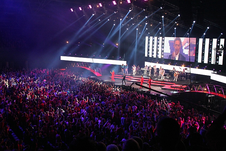 Zingpaleis 2013 @ Ethias Arena Hasselt, picture 13, photographed by Heidi Elen - FrontView Magazine