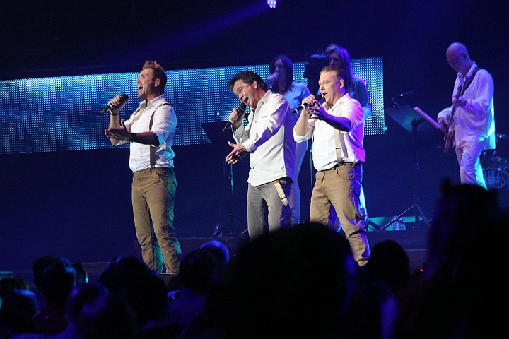 Zingpaleis 2013 @ Ethias Arena Hasselt, picture 22, photographed by Heidi Elen - FrontView Magazine